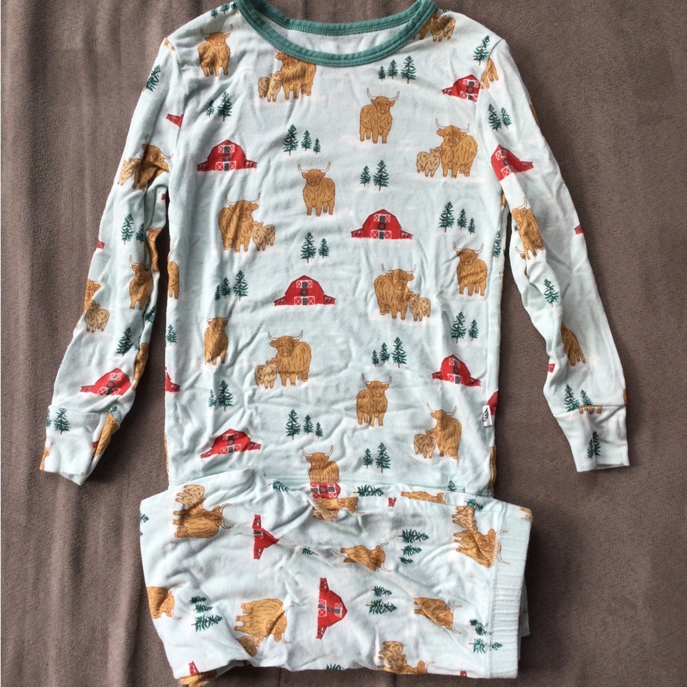 Free Birdees Winter Highland Cow Pajamas